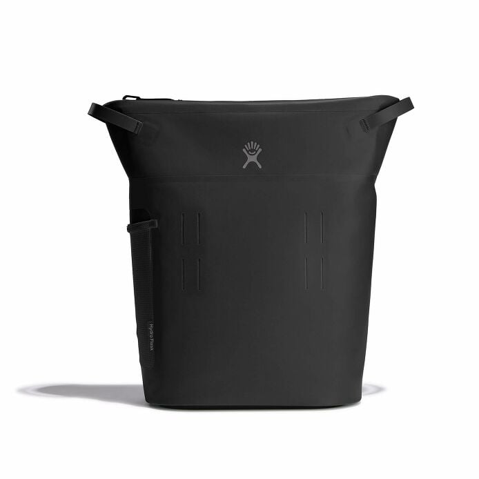 20-l-day-escapetm-pack-i2 20-l-day-escape-soft-cooler-pack-black-straight-on.jpg