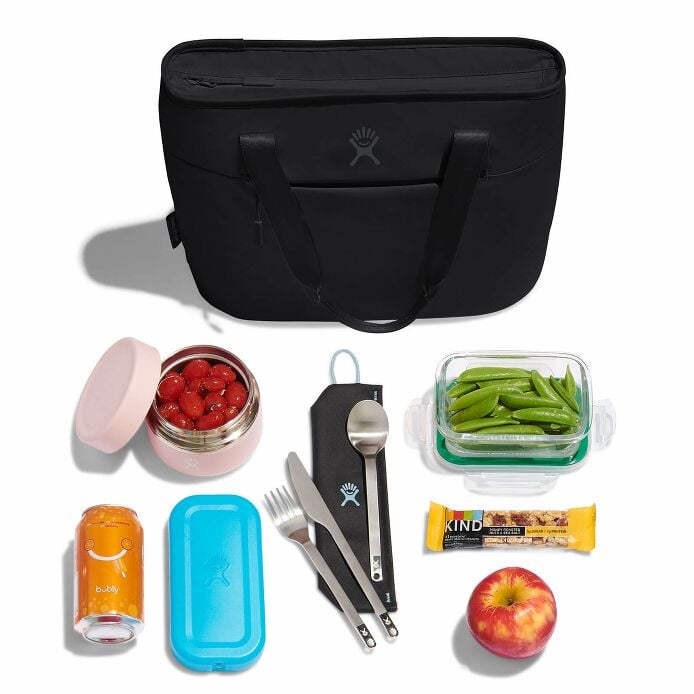 8-l-insulated-lunch-tote-w8 8l-tote-black-packing.jpg