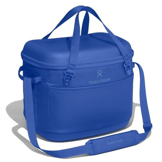 carryouttm-soft-cooler-30-l-t5 cpco382_carryout_cooler_30l_capri_blue_angled_1.jpg