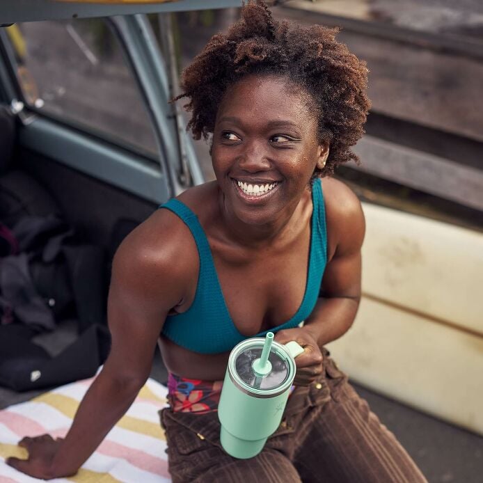 24-oz-travel-tumbler-y4 hf_s26_mcinnis_0259.jpg