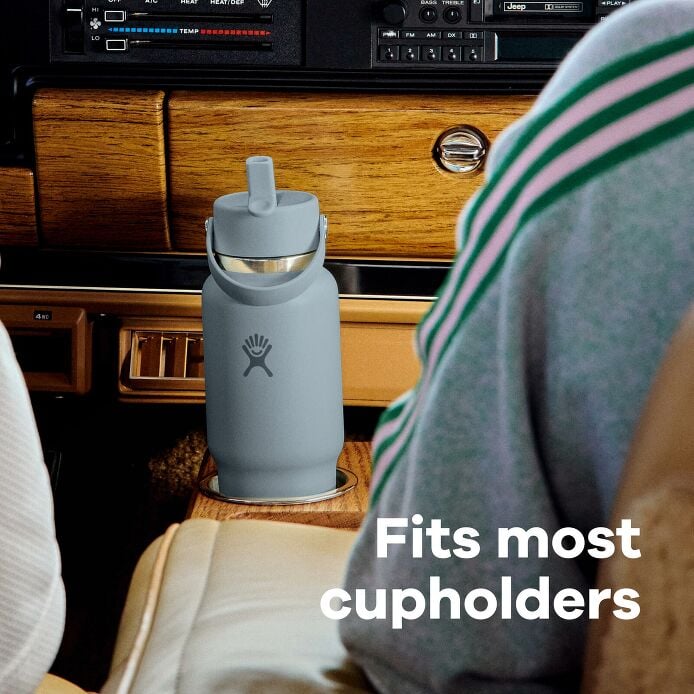 32-oz-travel-bottle-with-flex-straw-cap-i8 hf_s26_wtcfs_apdp_06_8.jpg