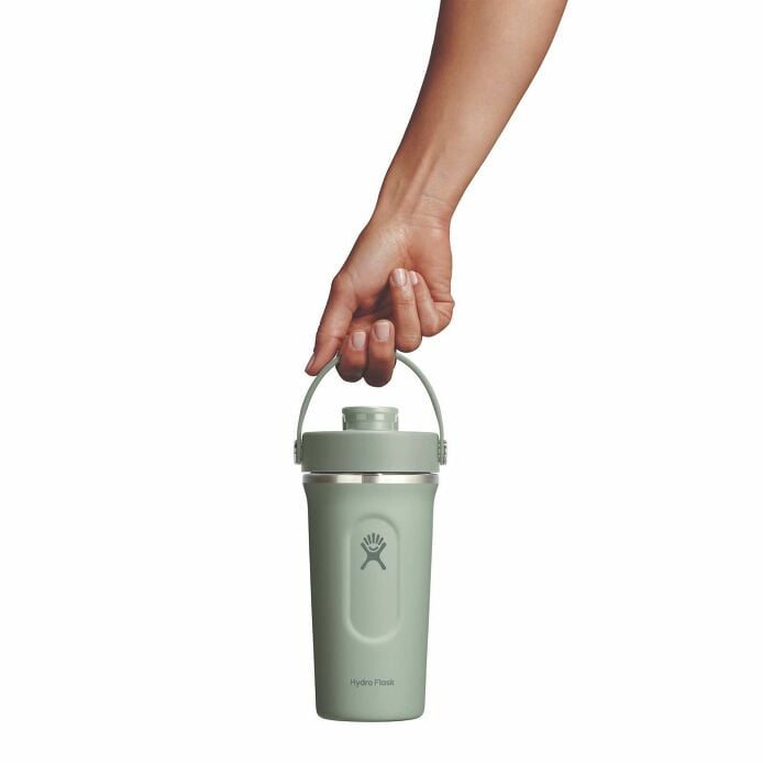 gym-bundle-j2 mxcc24374_24ozinsulatedshakerbottle_agave_hb_1.jpg