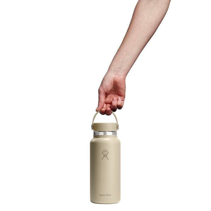 32-oz-wide-mouth-bottle-f7 w32cts114_32ozwideflexcap_oat_hb_1.jpg